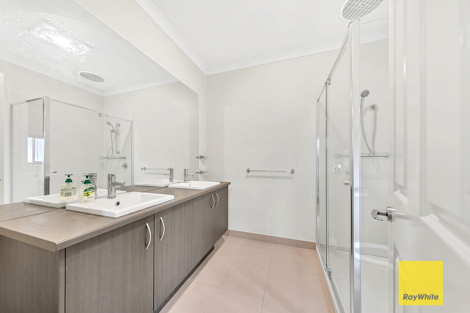 60 Gordons Road, South Morang VIC 3752 House For Rent Domain