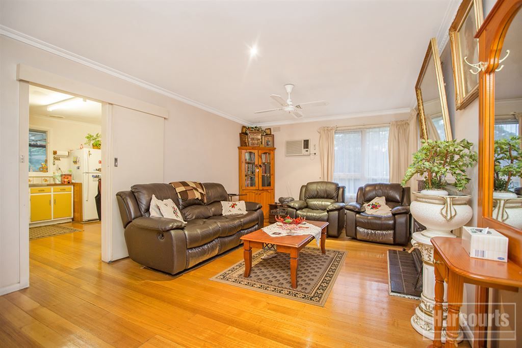 190 Gordon Road, Pakenham Upper VIC 3810, Image 2