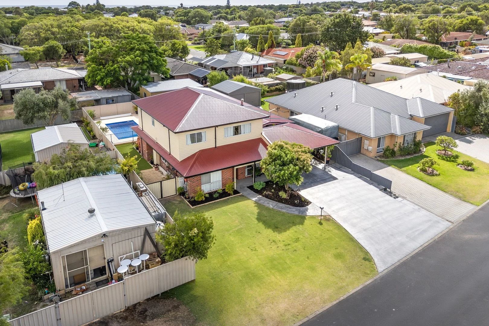 36 Centurion Way, West Busselton WA 6280