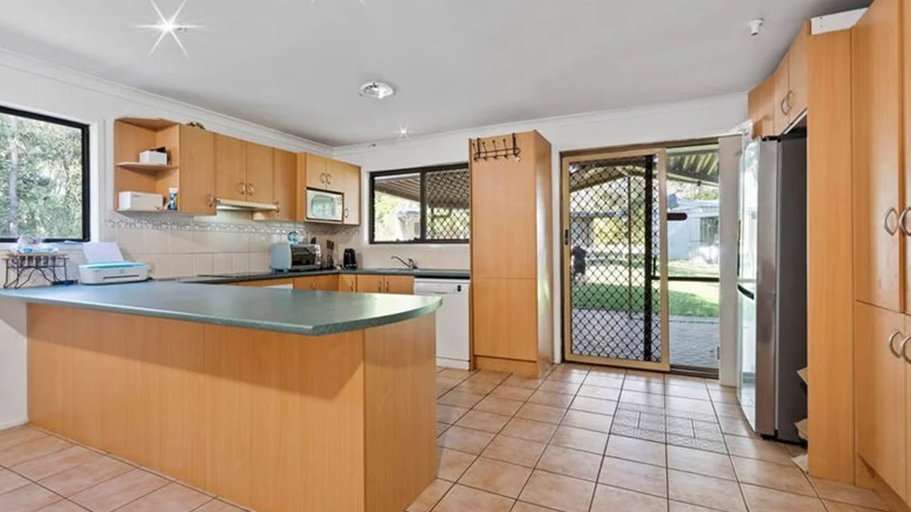 Additional image 4 of 53 Country Court, Park Ridge QLD 4125