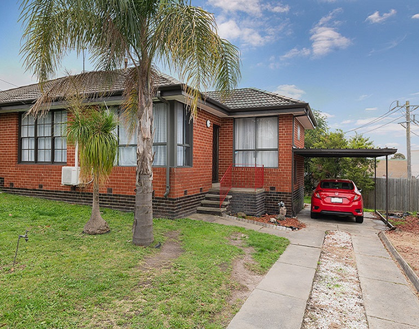 2/14 Sabine Avenue, Dandenong North VIC 3175