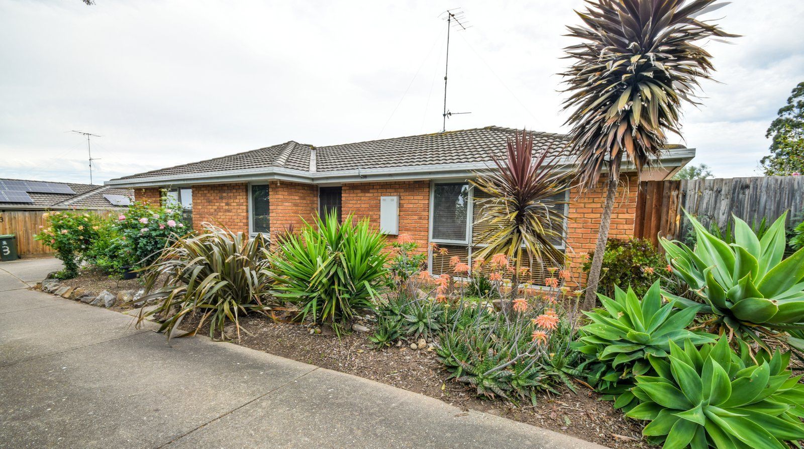 Unit 2/37 Tierney St, Wy Yung VIC 3875, Image 0