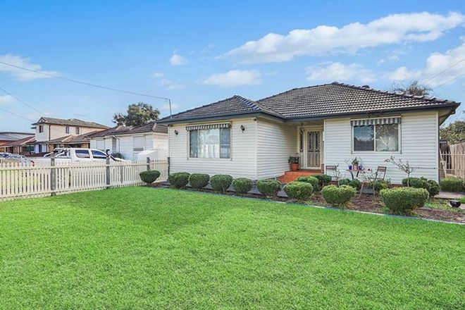 Picture of 135 Cartwright Avenue, SADLEIR NSW 2168