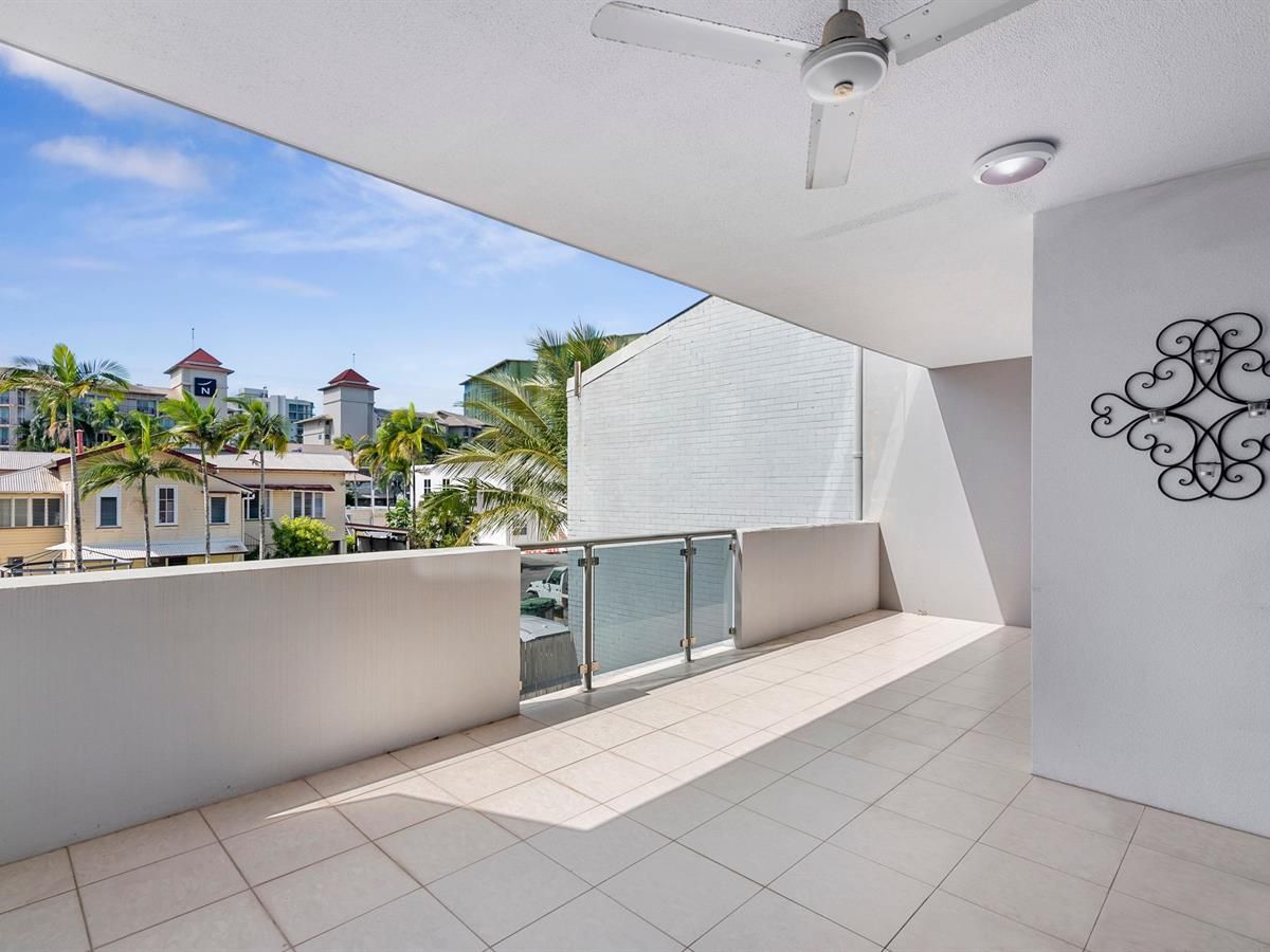 3 bedrooms Apartment / Unit / Flat in 5/146 Grafton St CAIRNS CITY QLD, 4870