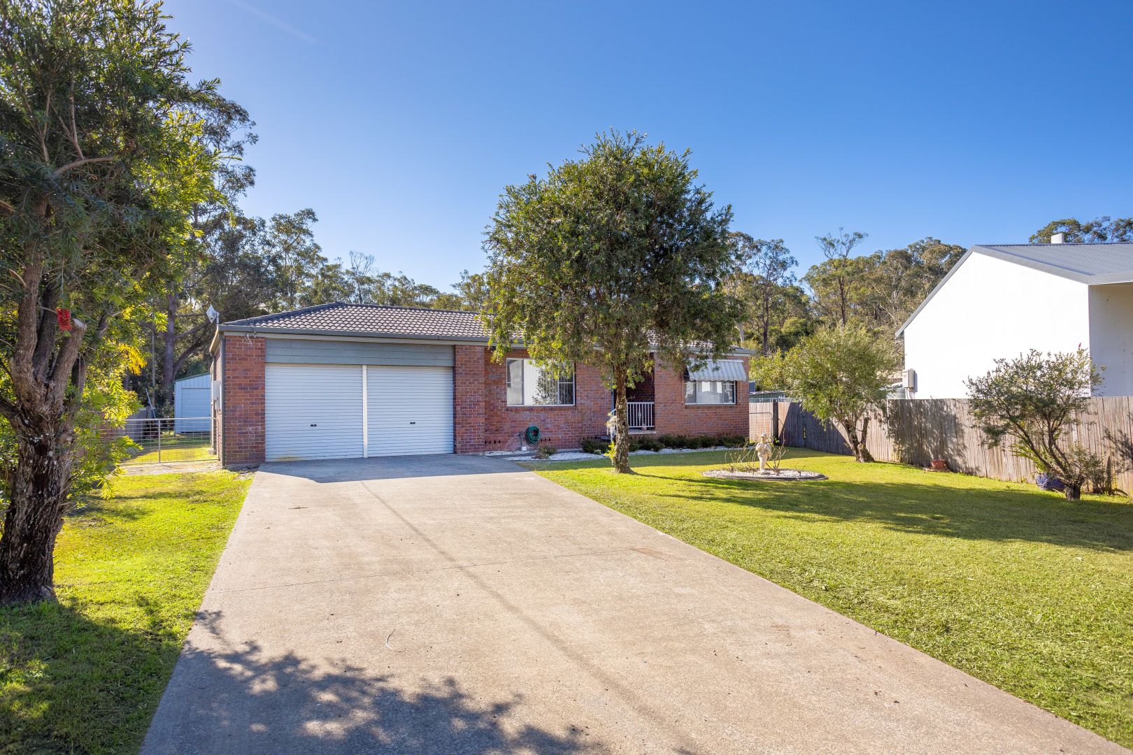 16 Hampton Court, Lansdowne NSW 2430, Image 1