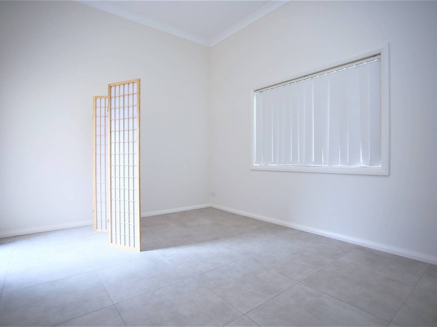 Studio in 2/50 Claremont Street, CAMPSIE NSW, 2194