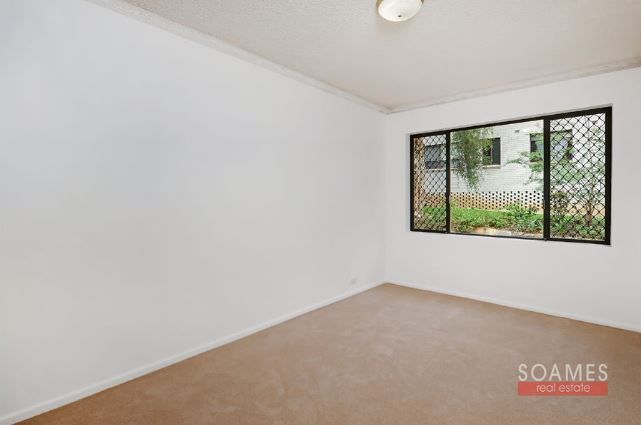 2/44-46 Hunter Street, Hornsby NSW 2077, Image 2
