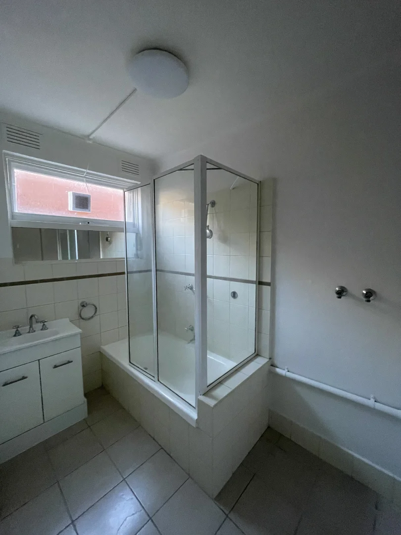 Additional image 12 of 2/11 Rothschild Street, Glen Huntly VIC 3163