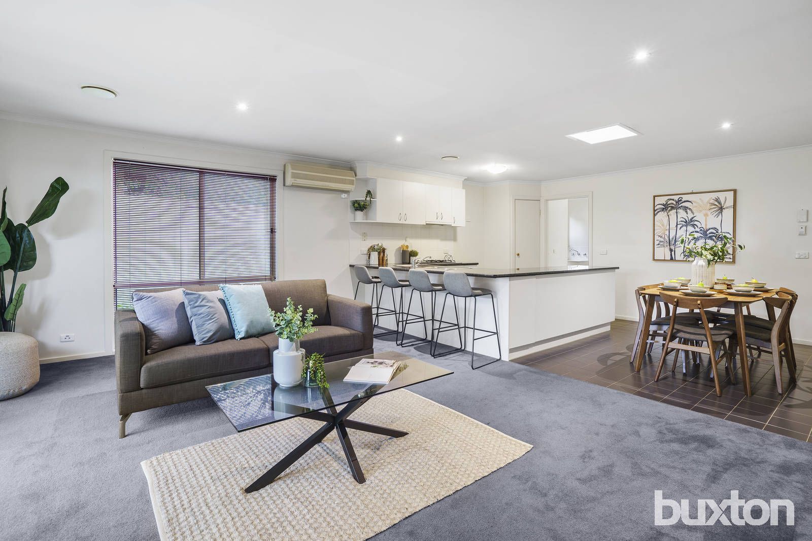 2/215 Thames Promenade, Chelsea Heights VIC 3196, Image 2