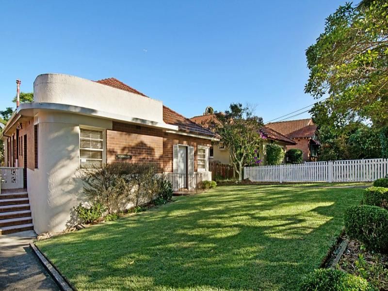 3 bedrooms House in 12 Fontaine Street CHATSWOOD NSW, 2067