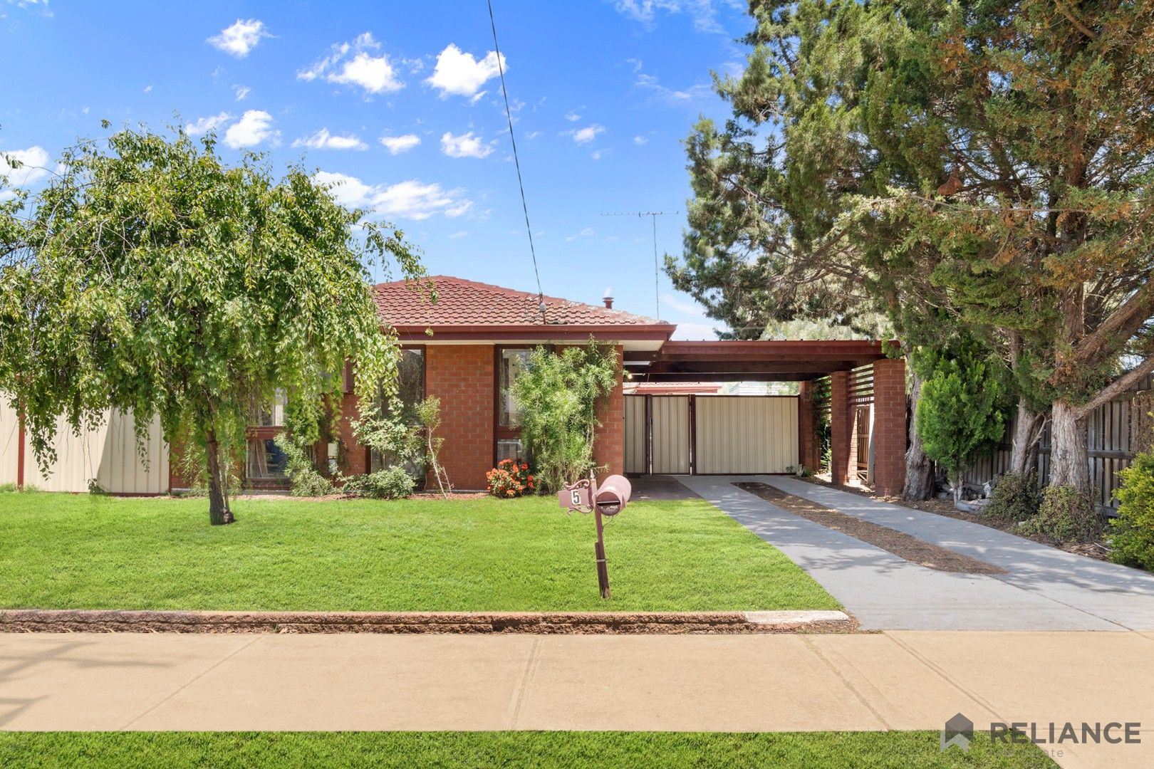 5 Risson Street, Melton South VIC 3338, Image 0