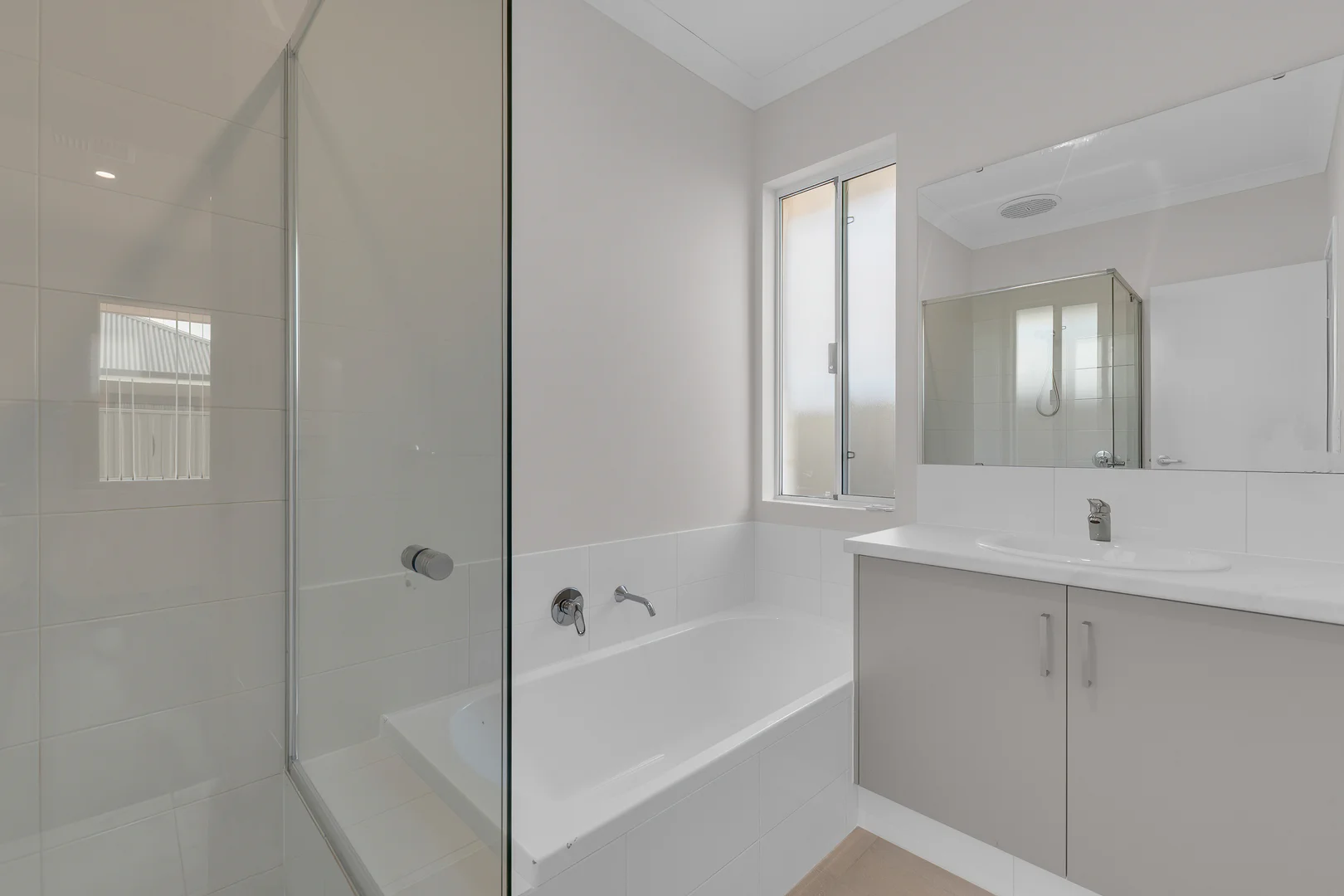 Additional image 16 of 24 Mainmast Way, Port Kennedy WA 6172