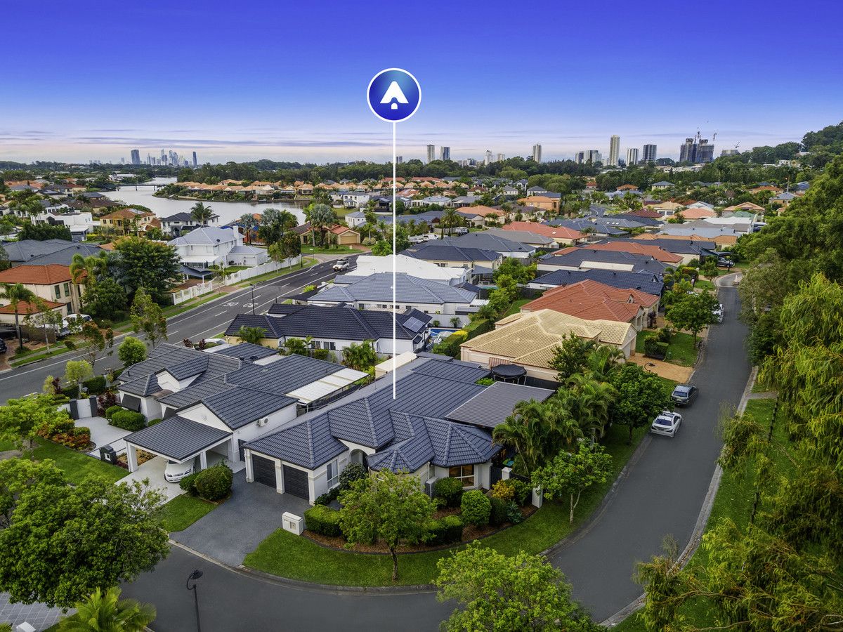4 Stingray Crescent, Burleigh Waters QLD 4220, Image 0