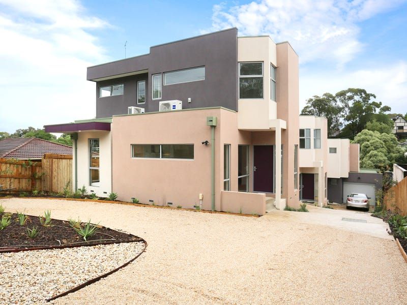 2 bedrooms Townhouse in 2/181 Main Road LOWER PLENTY VIC, 3093