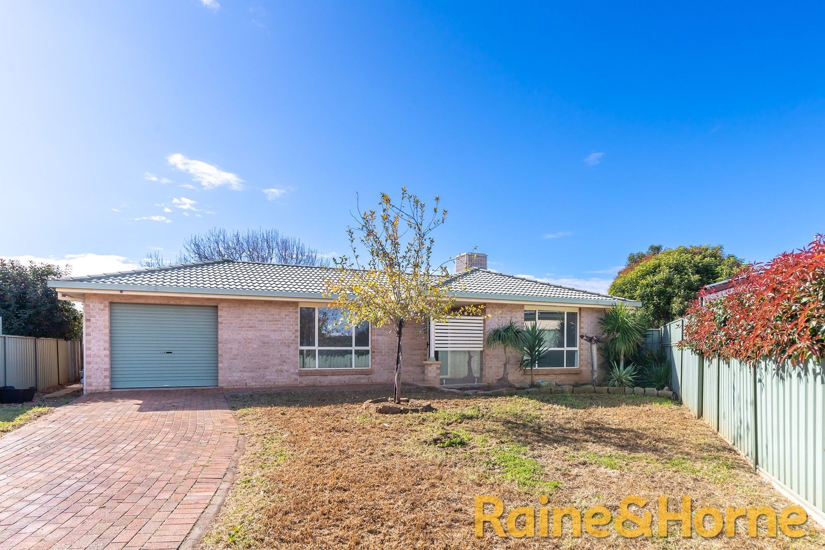 3 bedrooms House in 28 Page Avenue DUBBO NSW, 2830