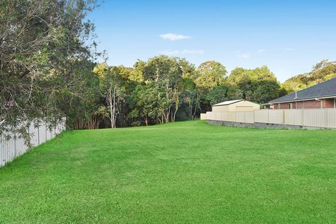 Picture of 9 Callistemon Close, CAVES BEACH NSW 2281