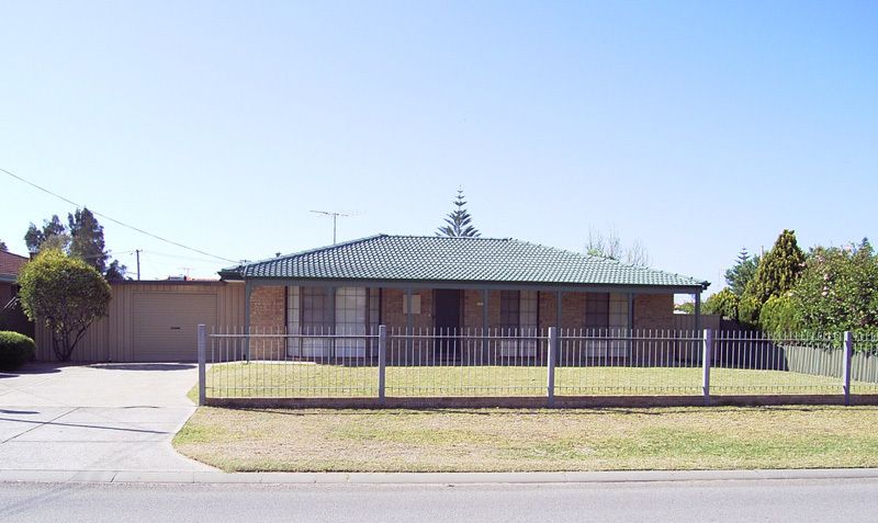 128 Simpson Avenue, Rockingham WA 6168, Image 1