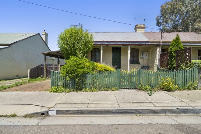 Picture of 16 Arnheim Street, GOULBURN NSW 2580