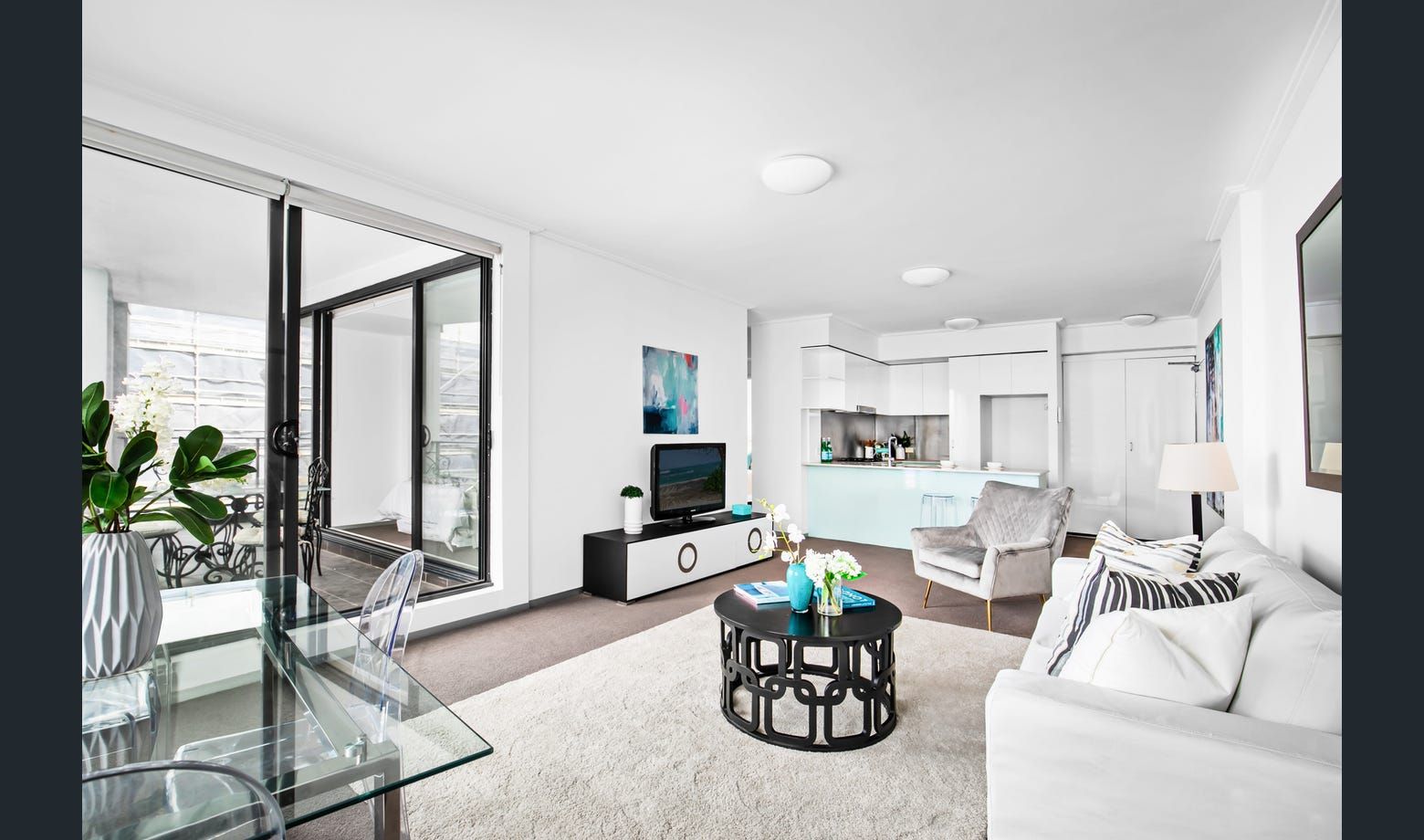 2 bedrooms Apartment / Unit / Flat in F301/7 Hunter Street WATERLOO NSW, 2017