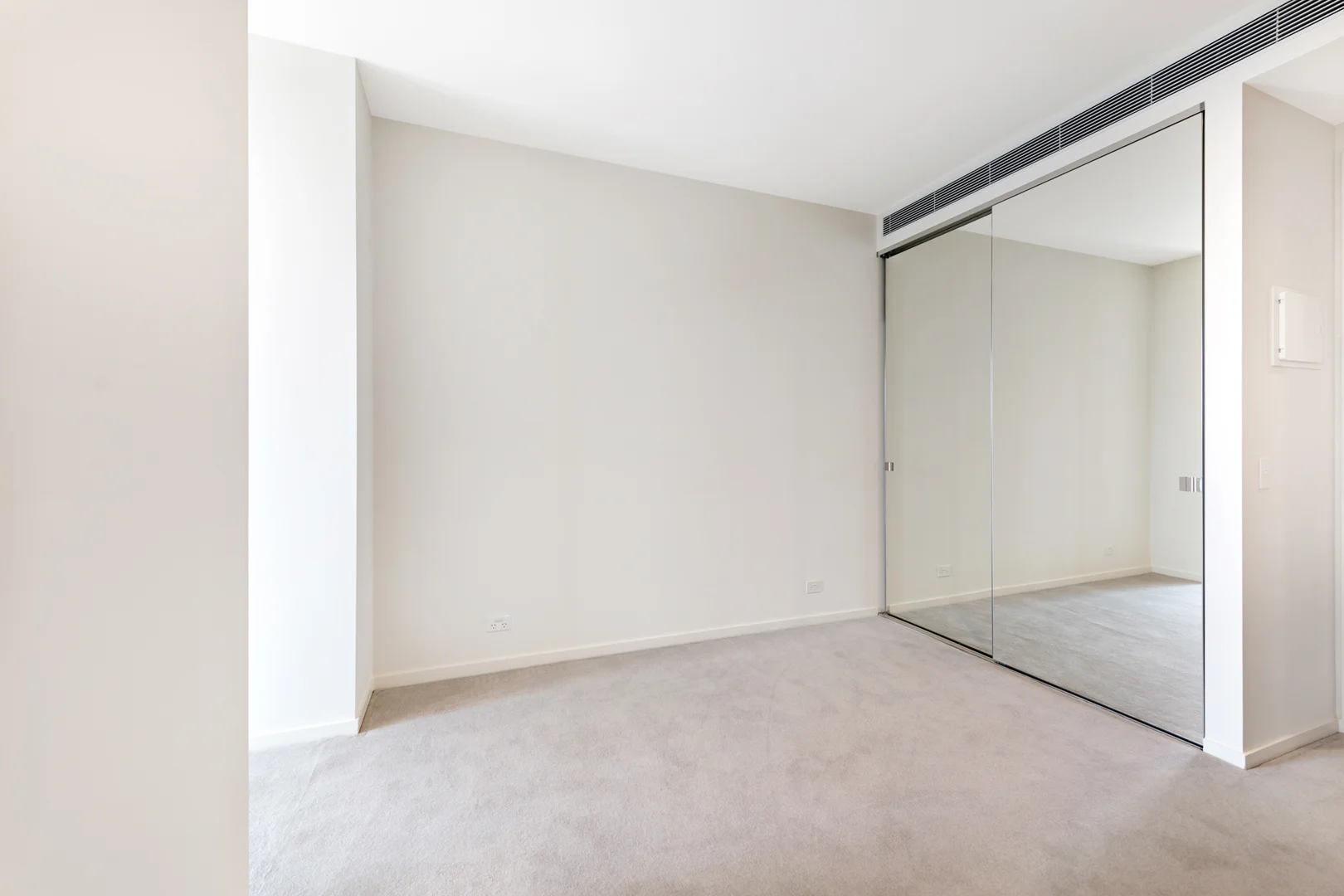 Additional image 5 of 6601/70 Southbank Boulevard, Southbank VIC 3006