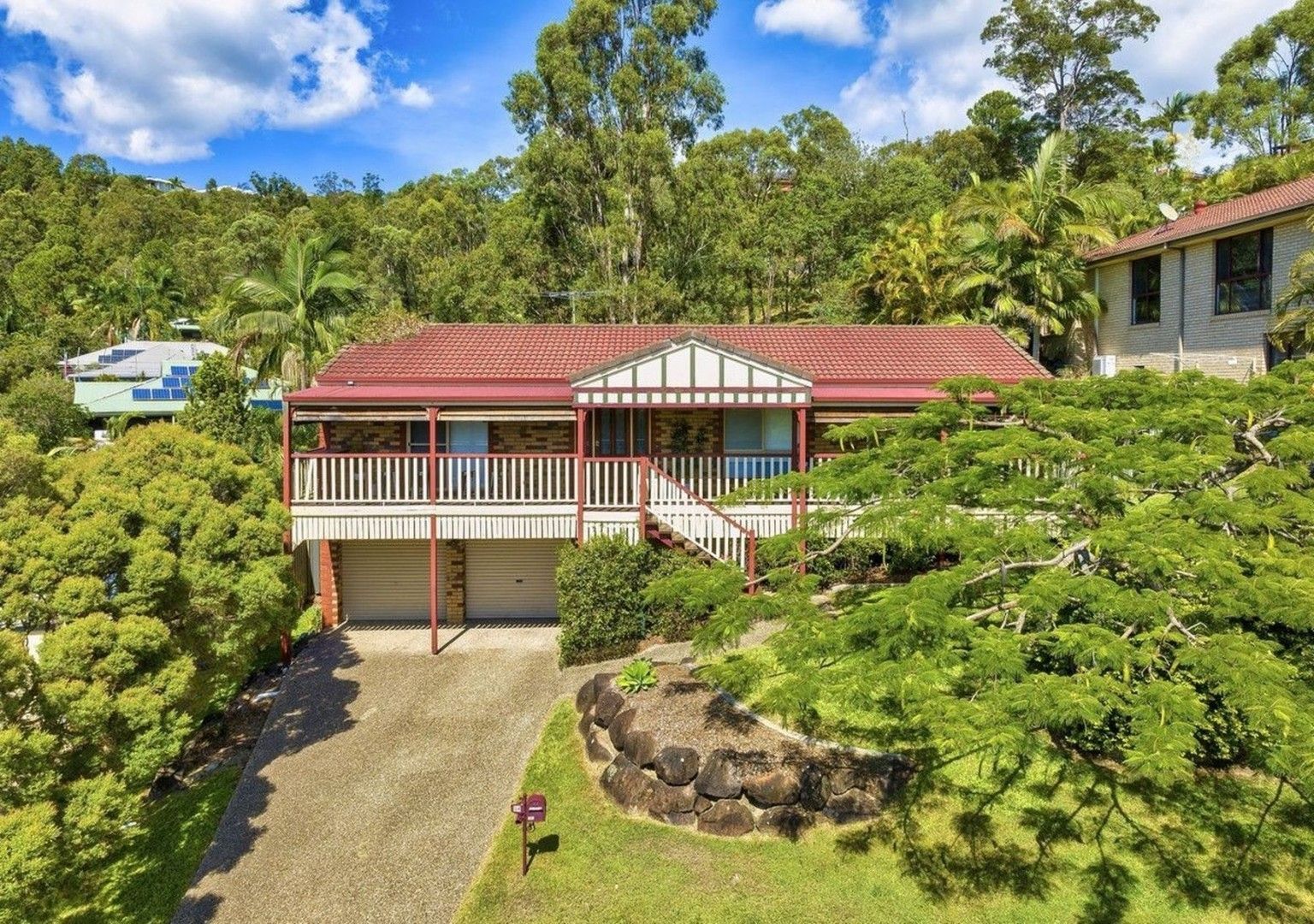 4 bedrooms House in 34 Capricorn Dr PACIFIC PINES QLD, 4211