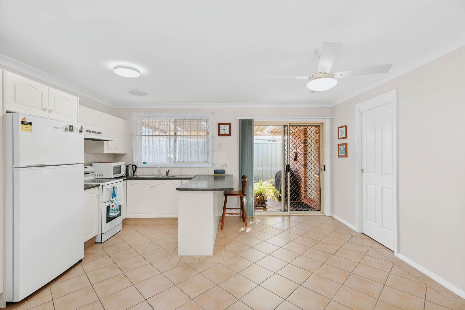 4/64 Floraville Road, Floraville NSW 2280, Image 2