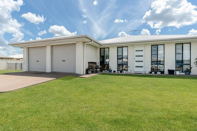 Picture of 67 Mayfair Drive, EMERALD QLD 4720