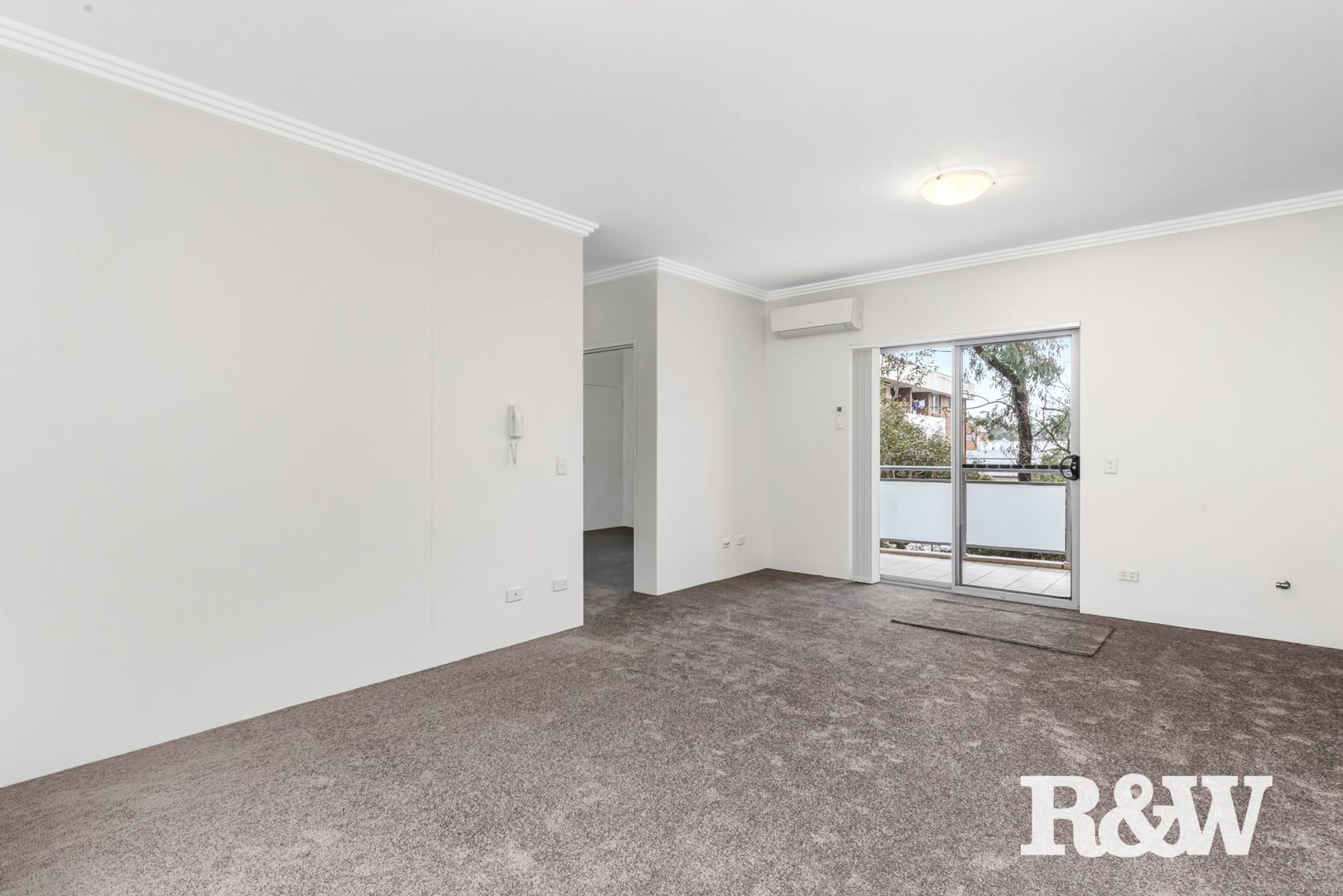 12/7-11 Putland Street, St Marys NSW 2760, Image 2