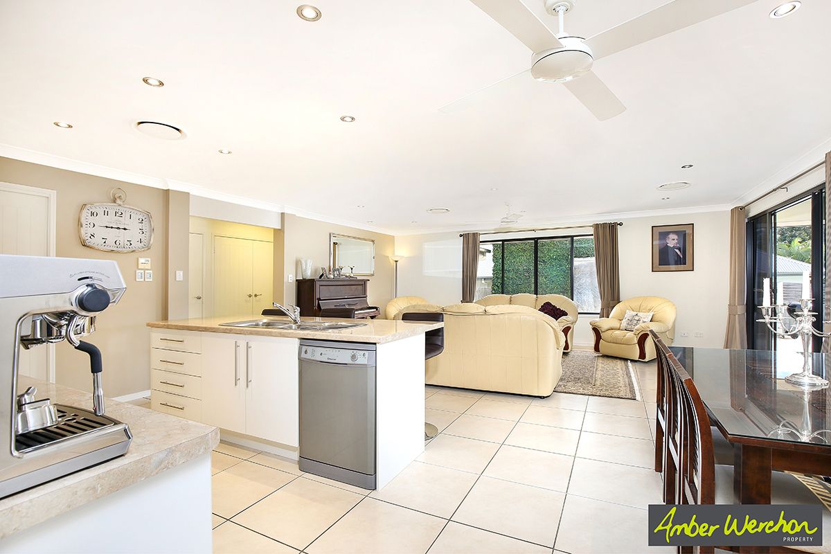 33 Paynters Pocket Avenue, Palmwoods QLD 4555, Image 2