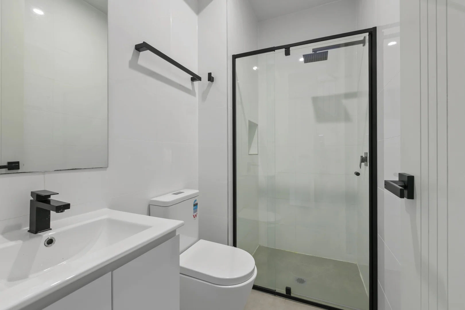 Additional image 7 of 4/6 Roseberry Avenue, Preston VIC 3072