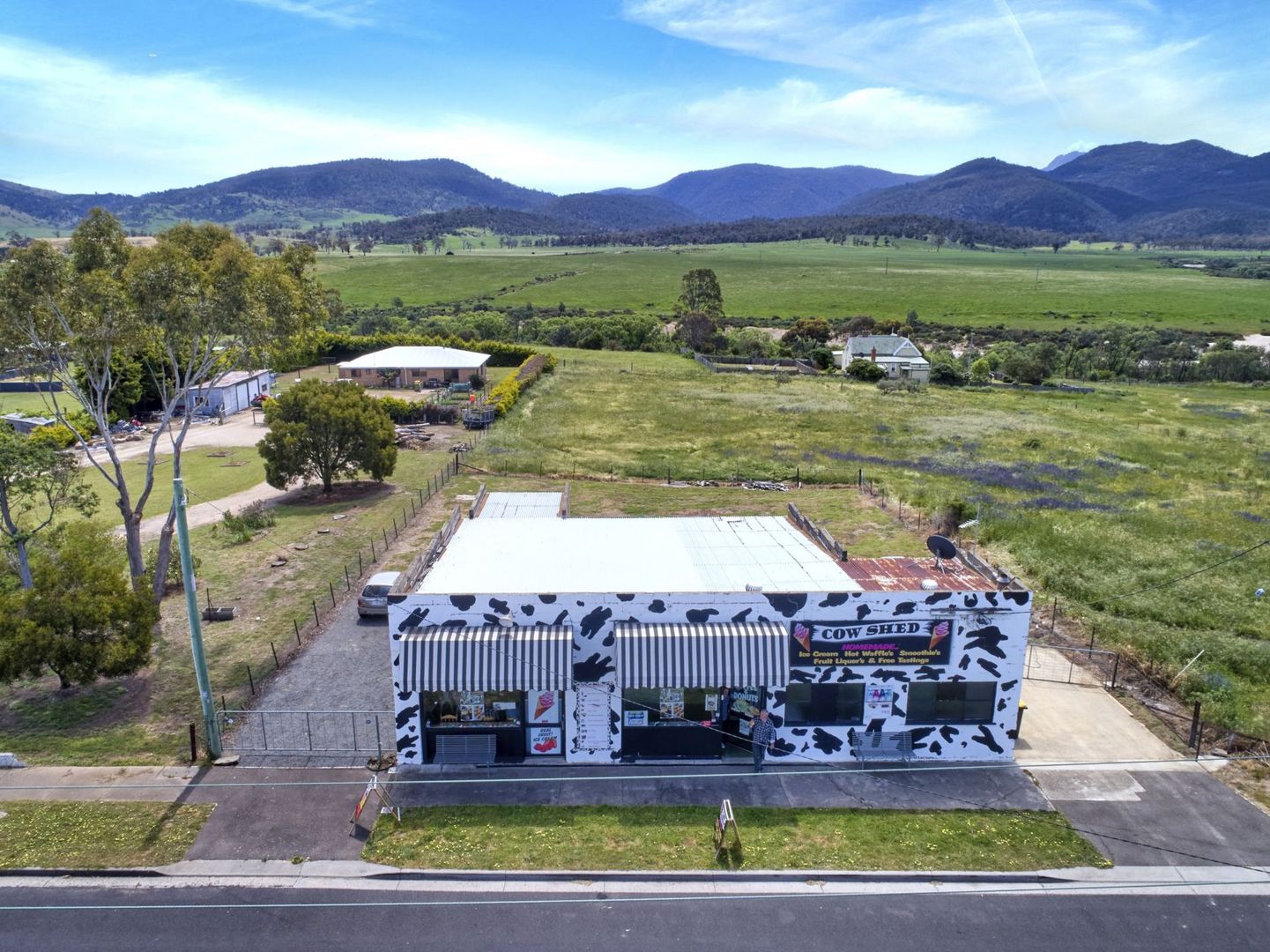 35 Falmouth Street, Avoca TAS 7213, Image 2