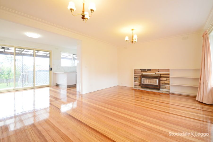 72 Whites Lane, Glen Waverley VIC 3150, Image 0