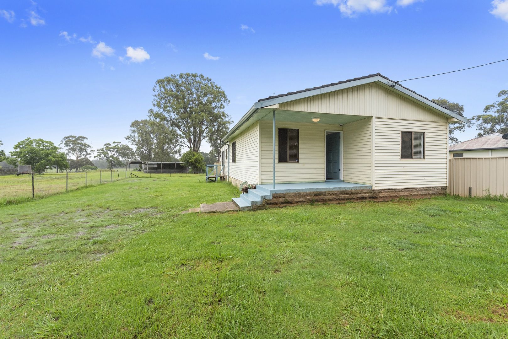 60 John Oxley Drive, Port Macquarie Property History & Address