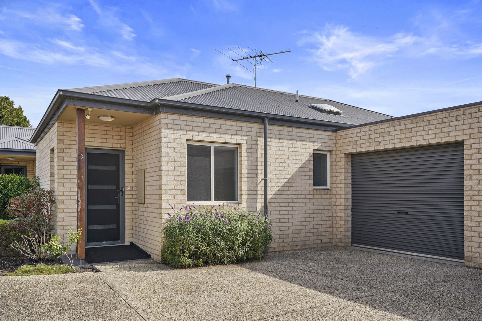 2/30 Eton Road, Belmont VIC 3216, Image 0