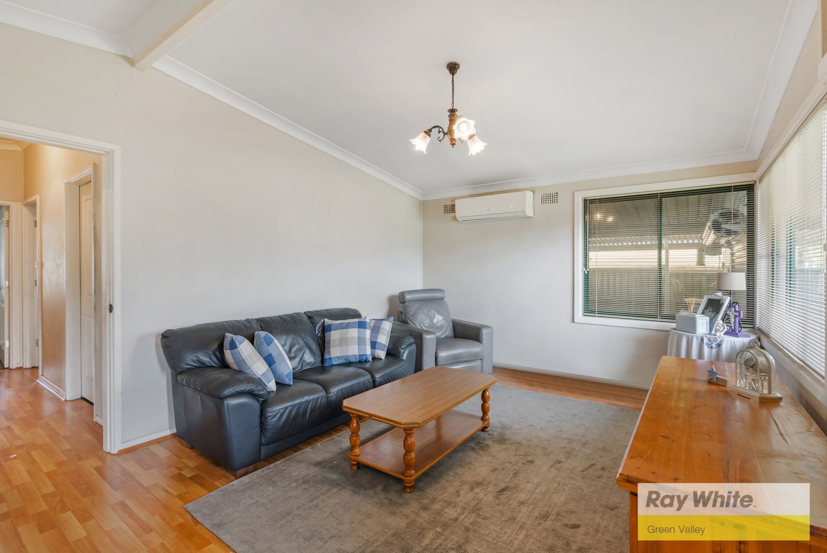 8 Barham Street, Heckenberg NSW 2168, Image 2