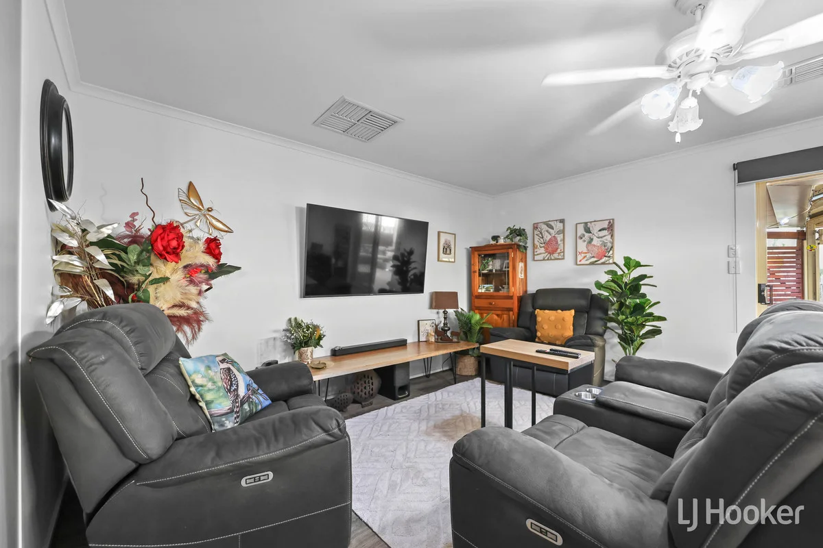 Additional image 11 of 10 Lachlan Drive, Craigmore SA 5114