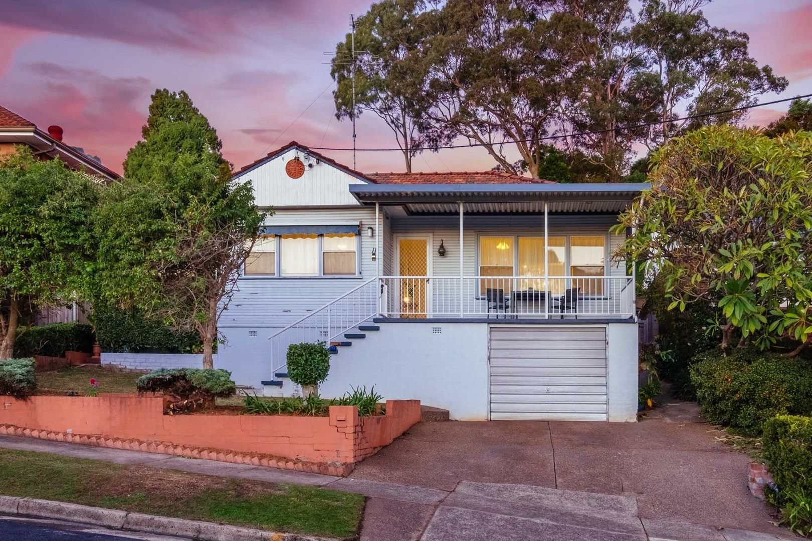 11 Boronia Avenue, Adamstown Heights NSW 2289, Image 0