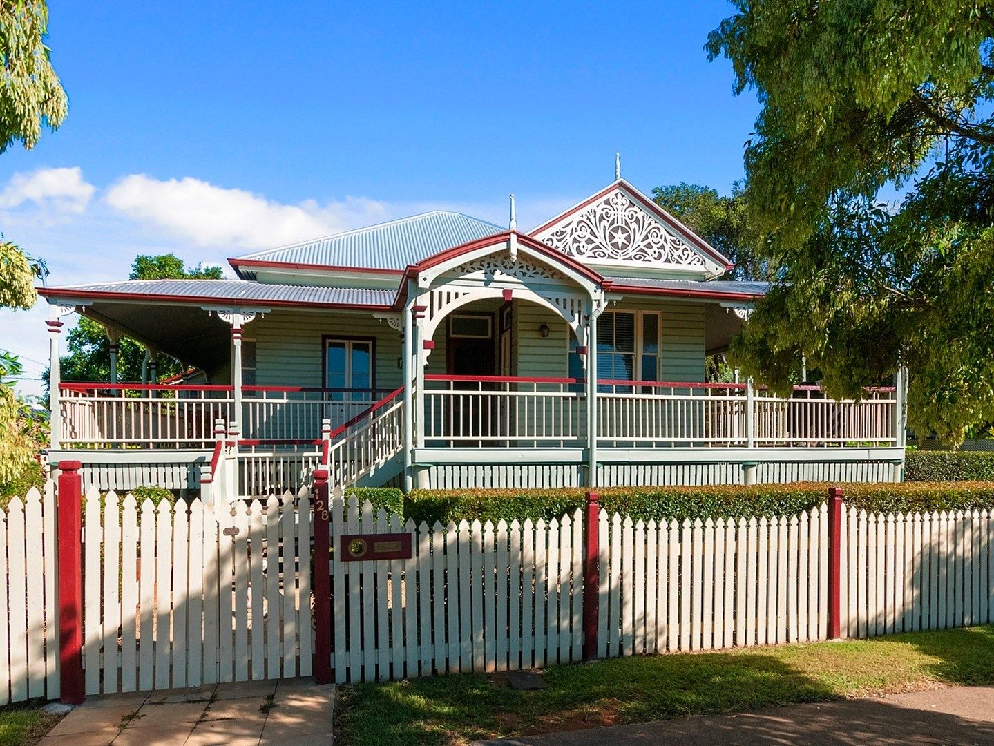 East Ipswich QLD 4305 5 beds house for Sale, 679,000 2014584737