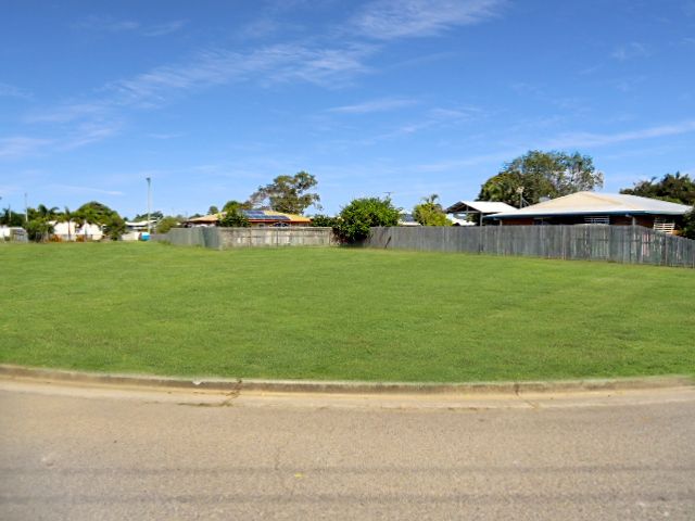 13 Josephine Crescent, Rasmussen QLD 4815, Image 0