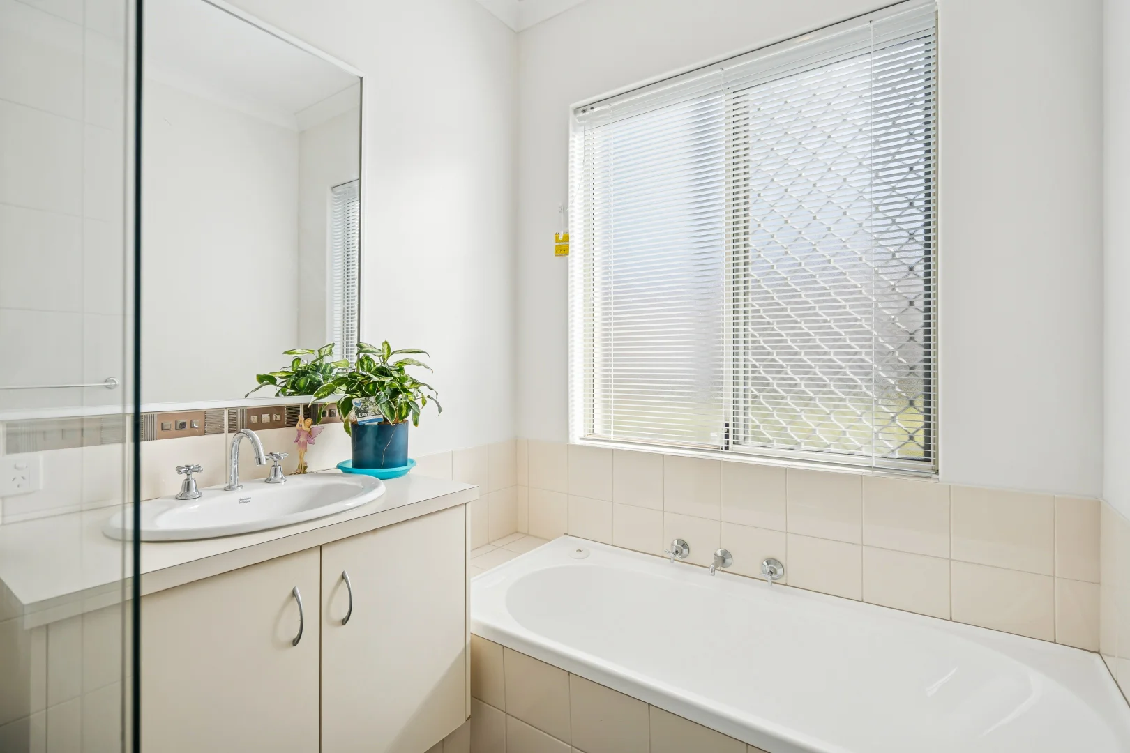 Additional image 6 of 1/12-14 Alexandra Place, Bentley WA 6102