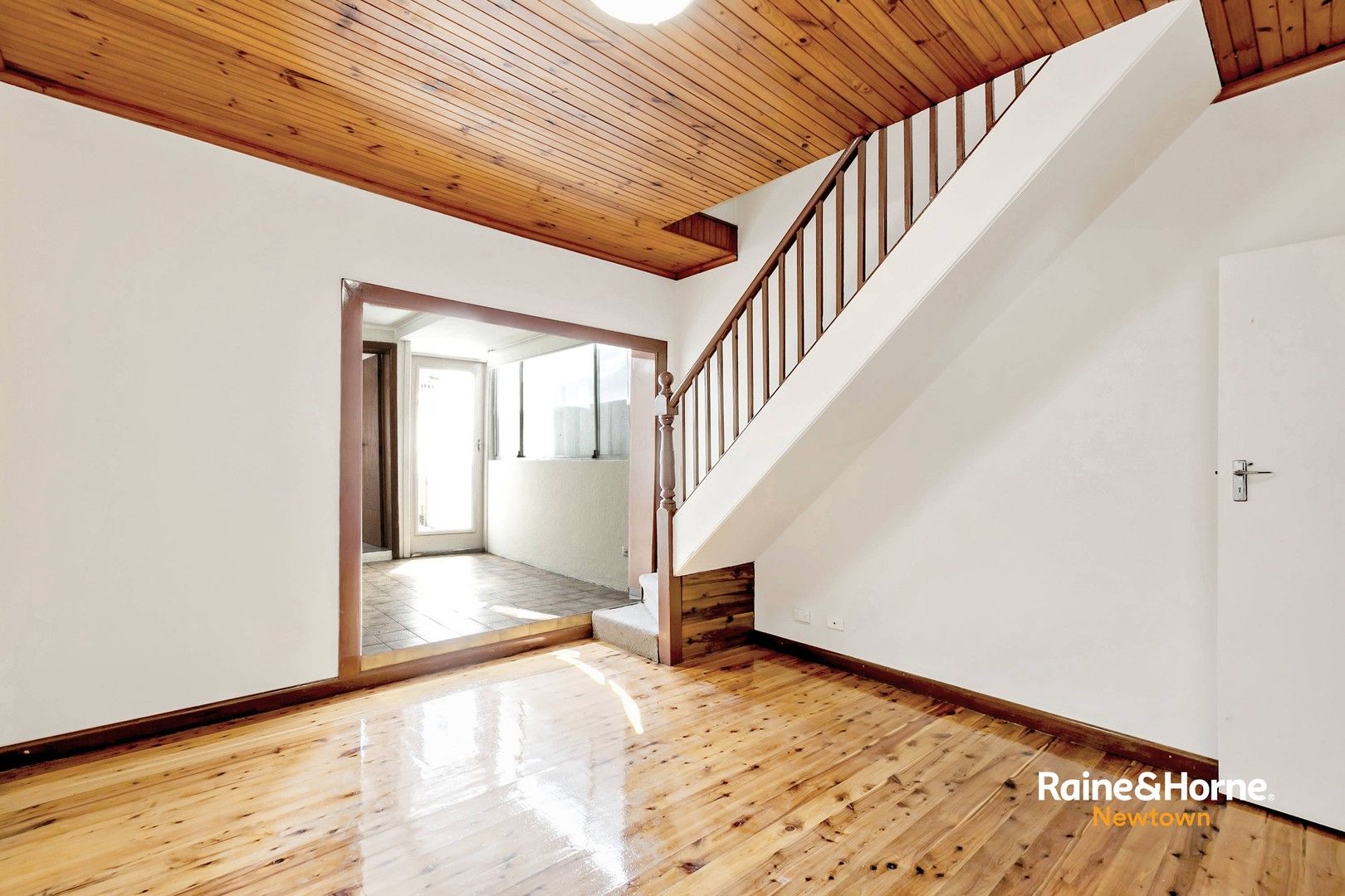 33 Lackey Street, St Peters NSW