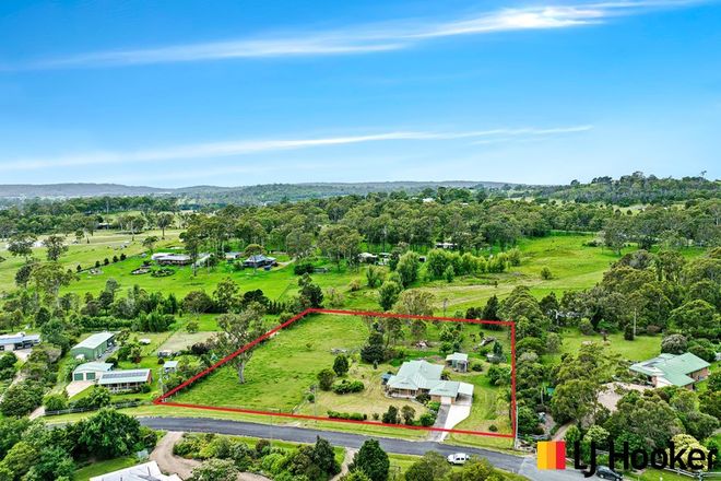 Picture of 27 Yarimup Place, MORUYA NSW 2537