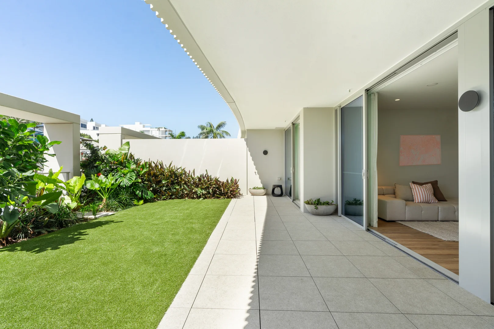 Additional image 15 of 202/4 Miles Street, Coolangatta QLD 4225