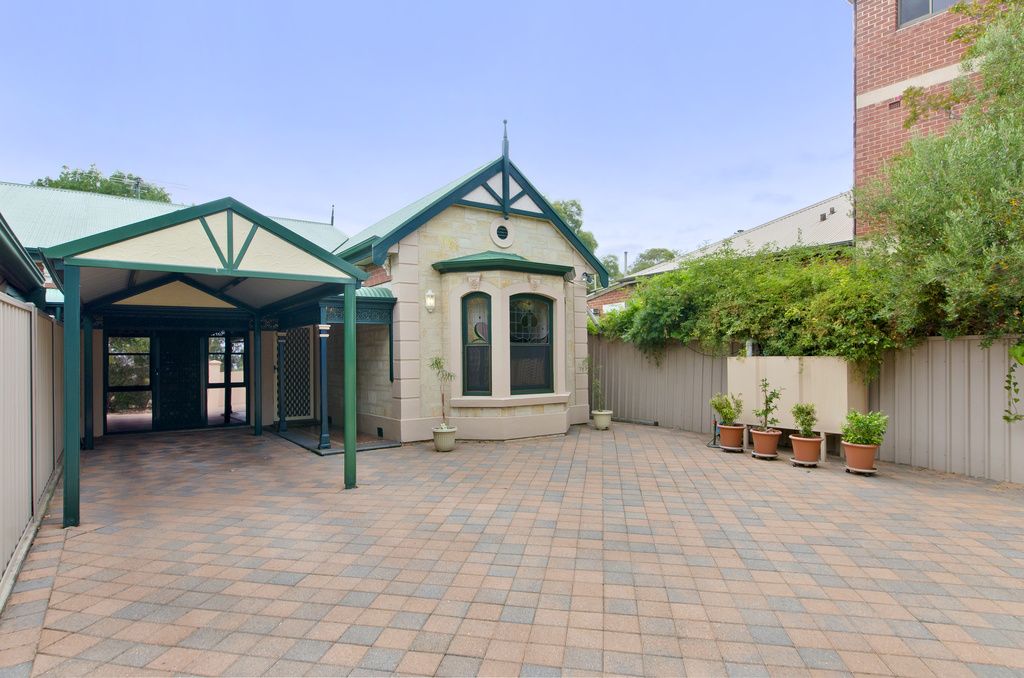 187a Belair Road, Torrens Park SA 5062, Image 2