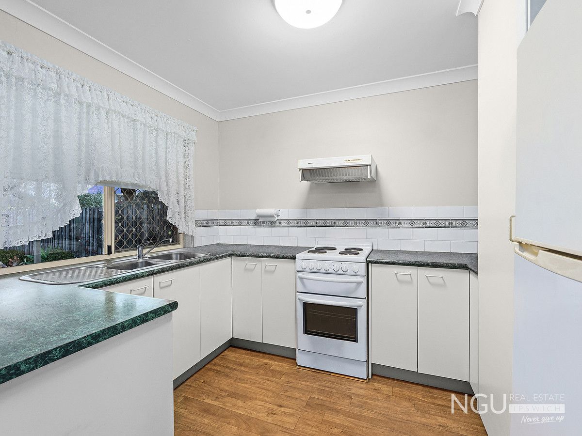 17/110 Thornton Street, Raceview QLD 4305, Image 2