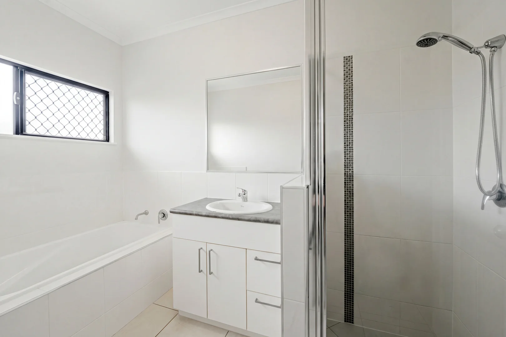 Additional image 11 of 2 Bronson Street, White Rock QLD 4868