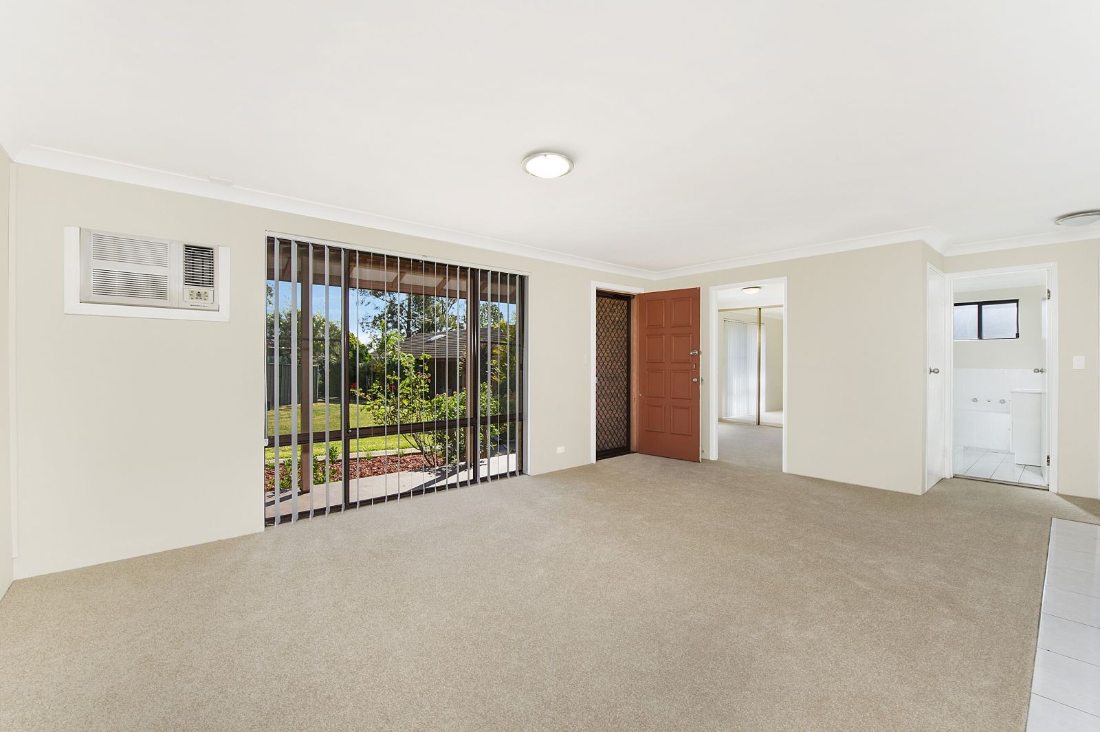 4/158A O'Sullivan Road, Leumeah NSW 2560, Image 2