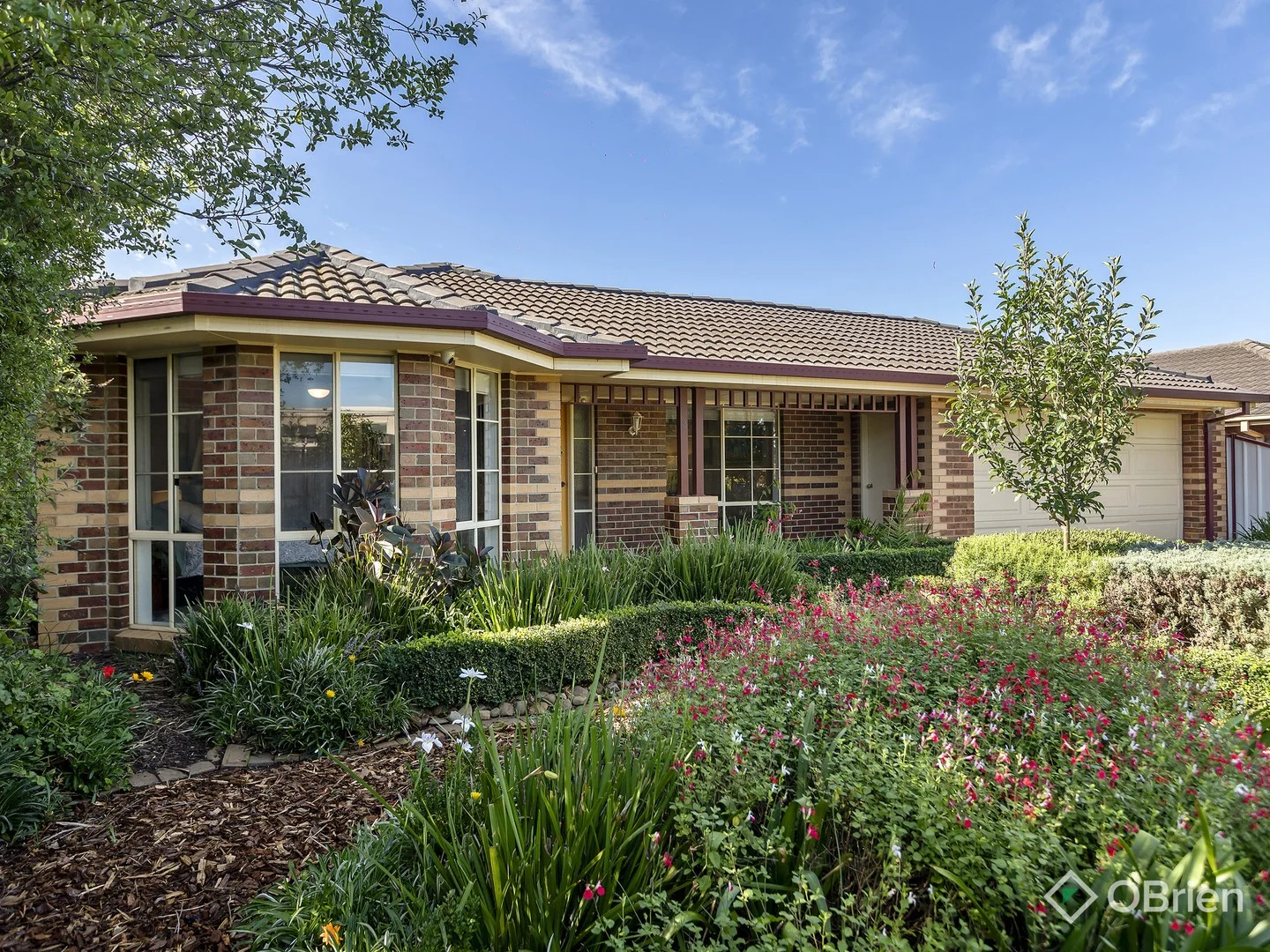 8 Kolivas Court, Hillside VIC 3037