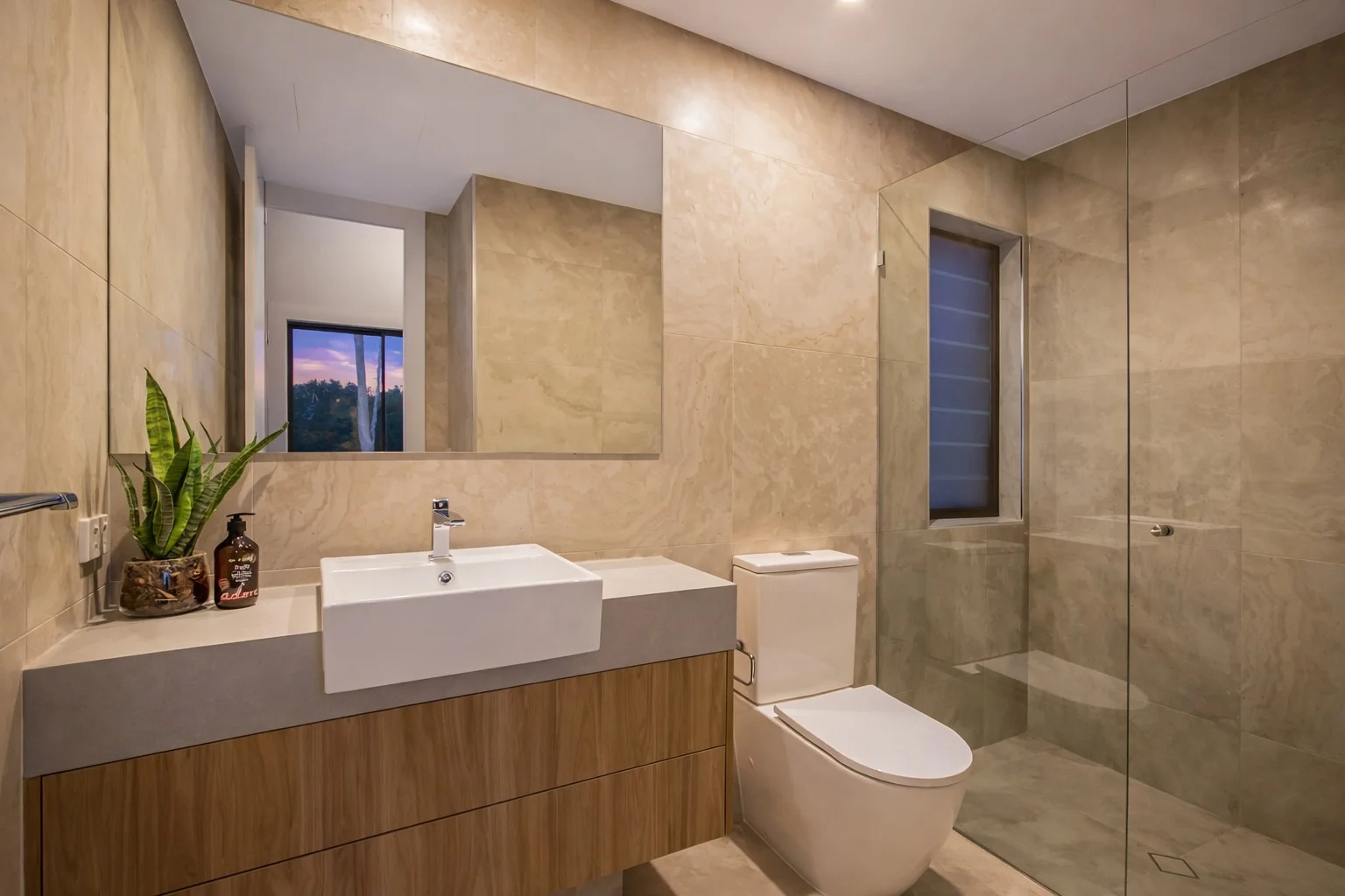 Additional image 6 of 21A Woodstock Avenue, Taringa QLD 4068