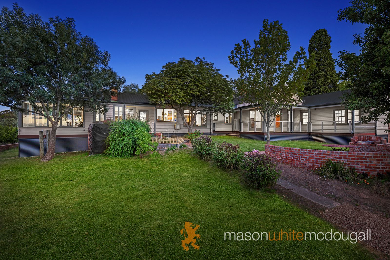 Sold 555 Kangaroo Ground St Andrews Road, Panton Hill VIC 3759 on 16